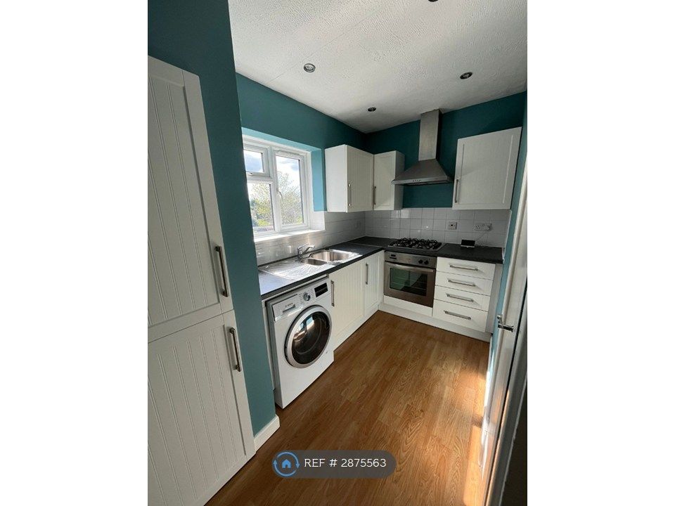 Property photo 1 of 13 Kitchen