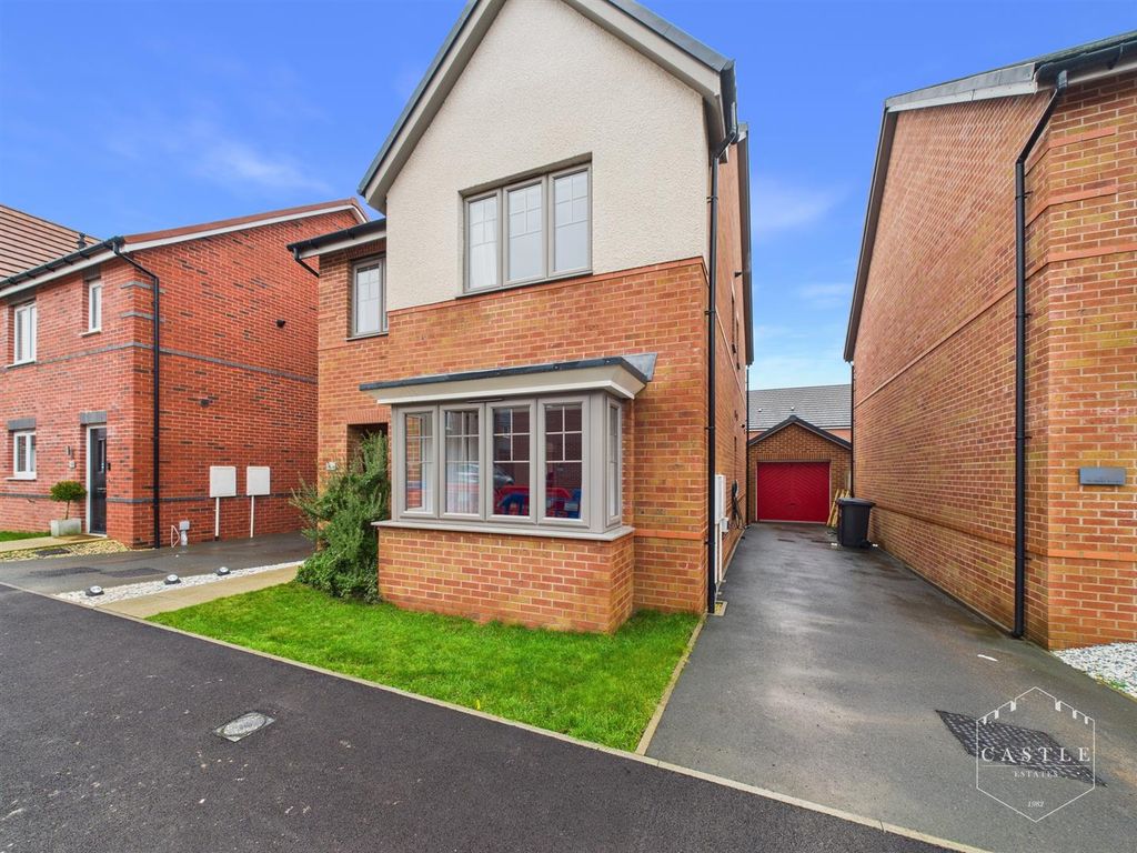 Property photo 1 of 25 Cam02833G0-Pr0698-Still027.Jpg