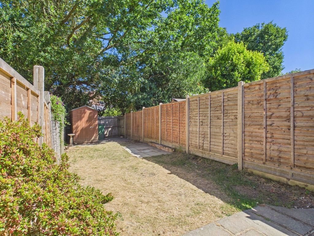 Property photo 3 of 12