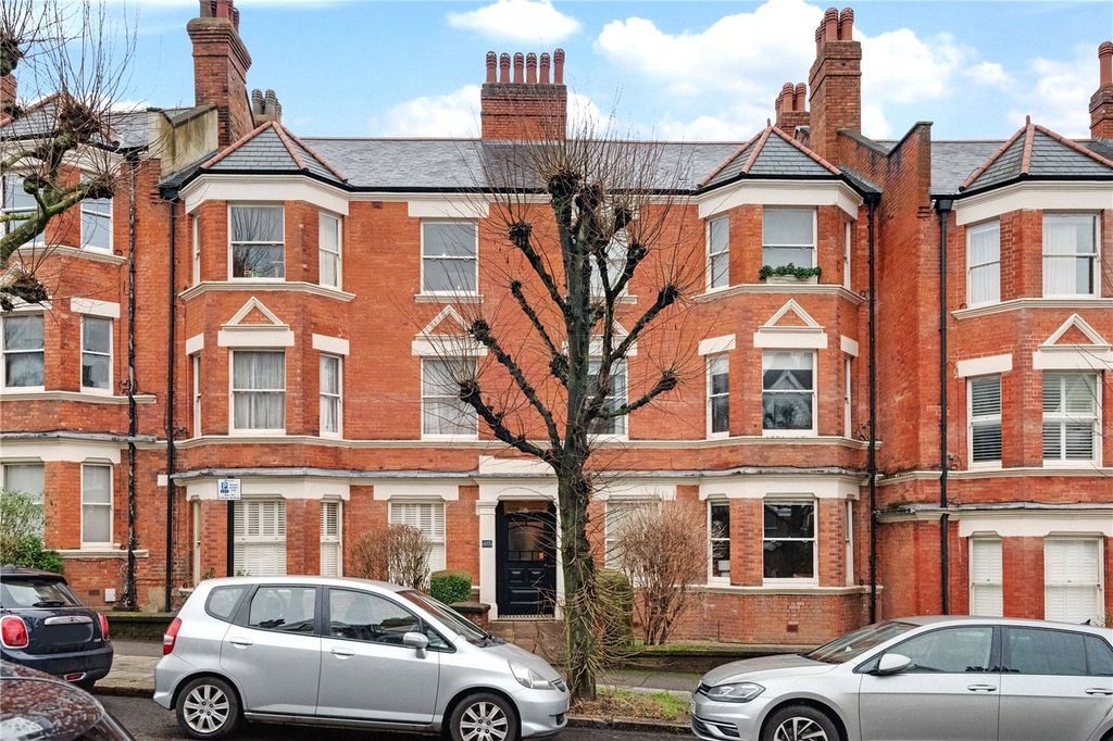 Property photo 2 of 12 Picture No. 36