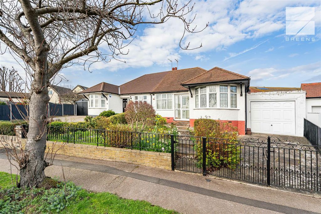 Property photo 1 of 19 5_75200_Watermarked.Jpg