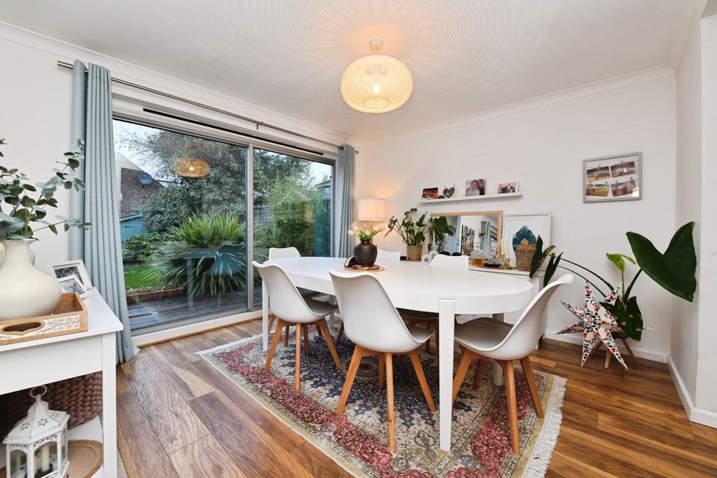 Property photo 3 of 20 Pbox-Img.Jpg