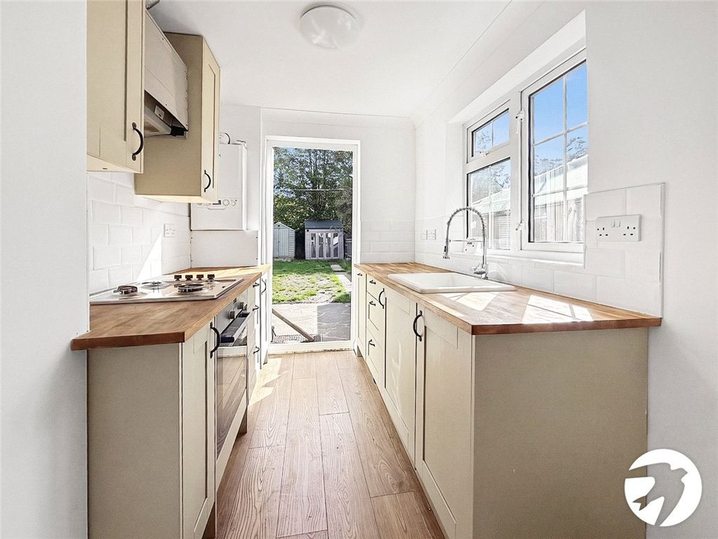 Property photo 2 of 7 Picture No. 04