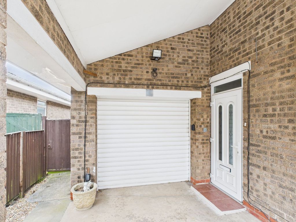 Property photo 3 of 22 Carport/Front Entrance
