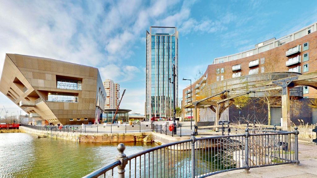 Property photo 1 of 20 Picture No. 40