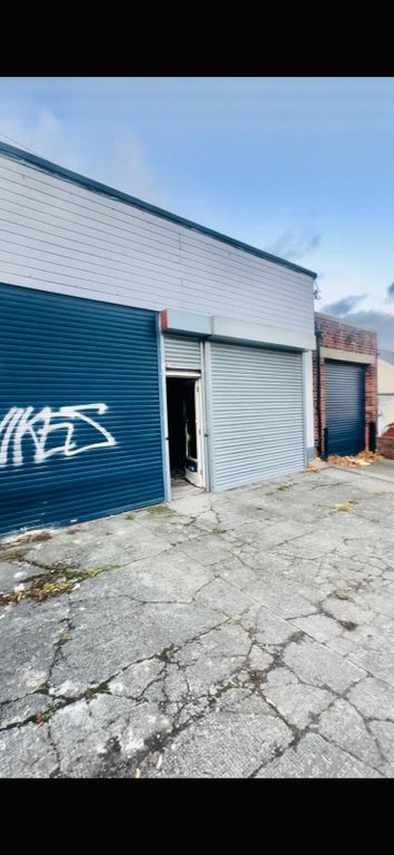 Property photo 1 of 5 Commercial Unit To Rent Beech Avenue, Newcastle Upon Tyne Ne3