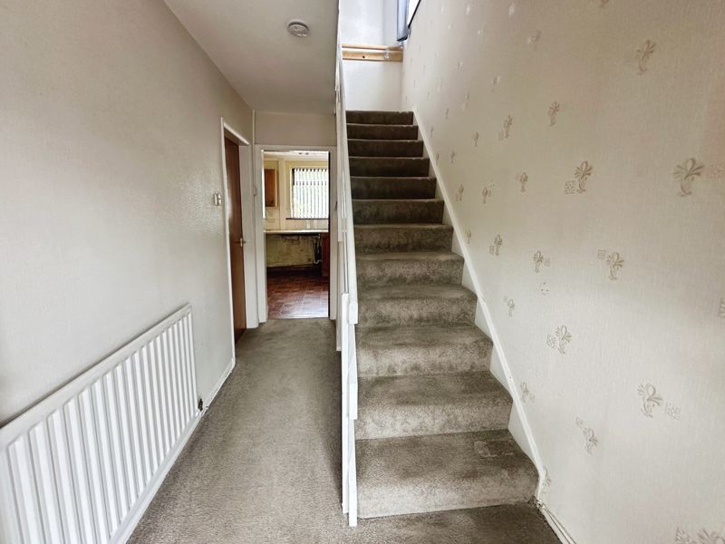 Property photo 2 of 14 Hall