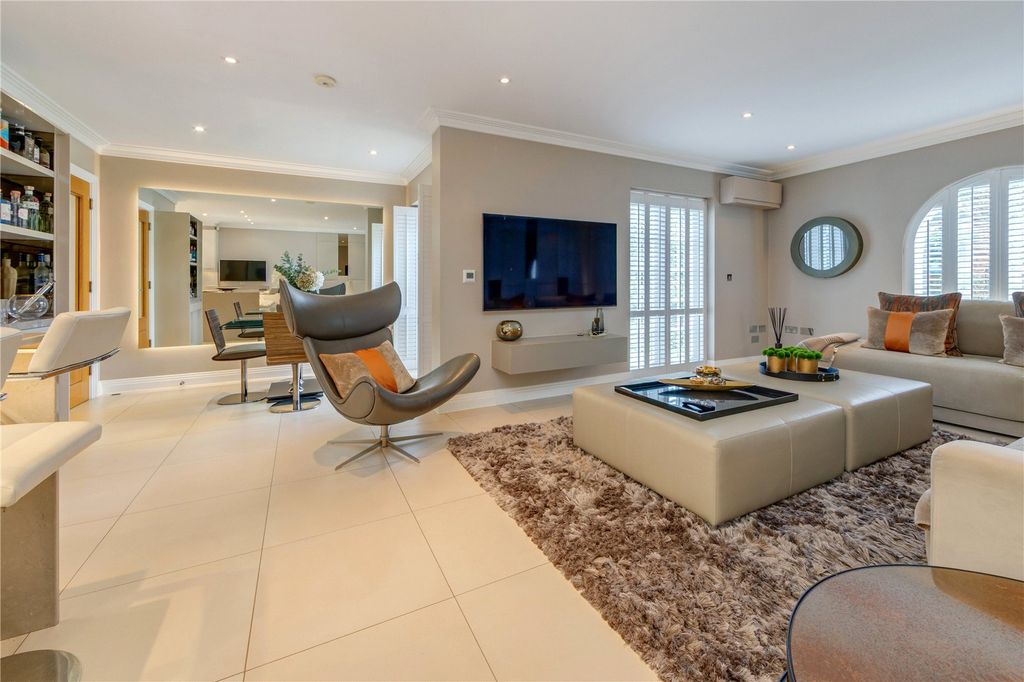 Property photo 3 of 30 Picture No. 16