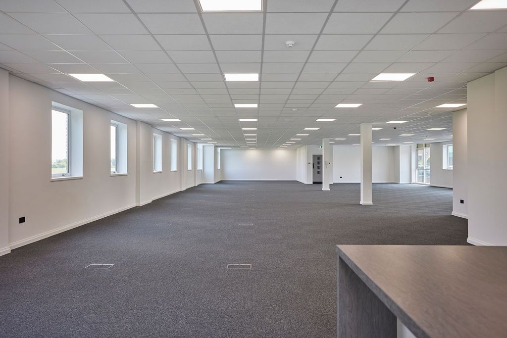 Property photo 2 of 4 Open Plan Office Space