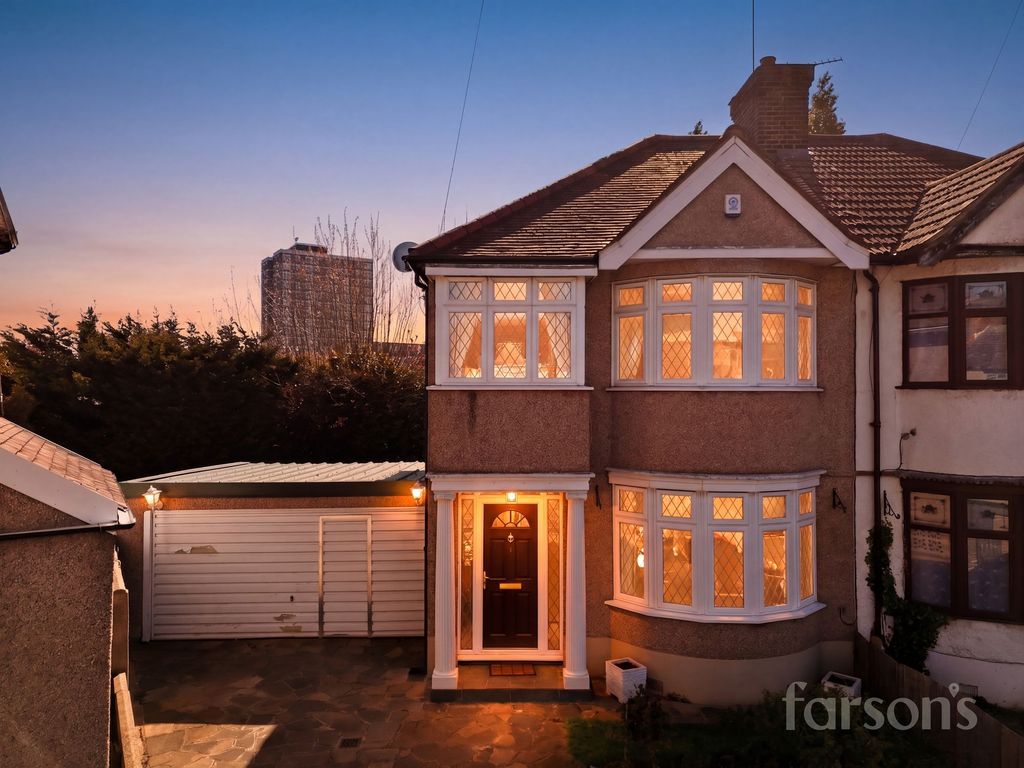 Additional image 14 of 3 bed semi-detached house for saleTemple Avenue, Dagenham RM8
