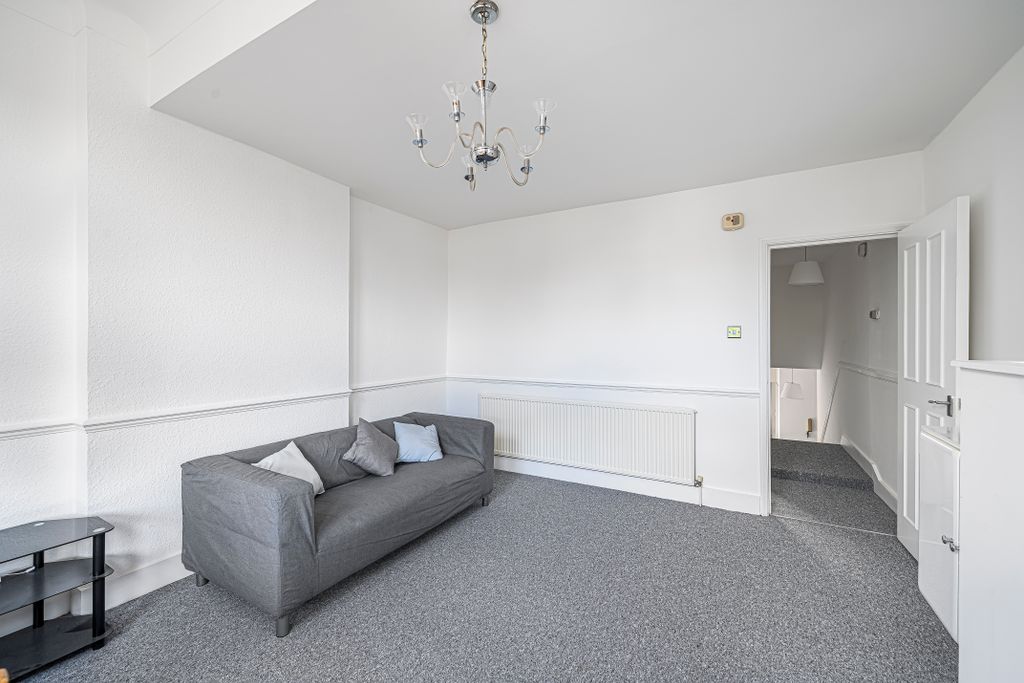 Property photo 3 of 13 Photo 29