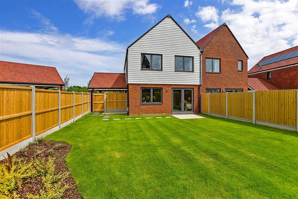 Property photo 2 of 8 Rear Elevation