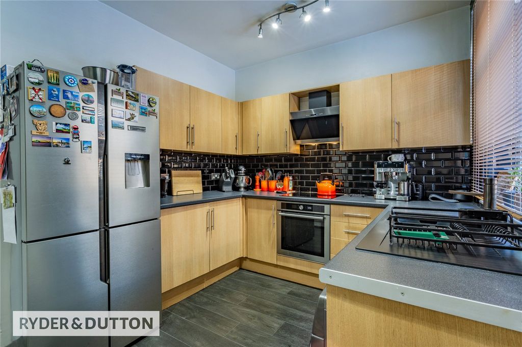 Property photo 3 of 11 Picture 3