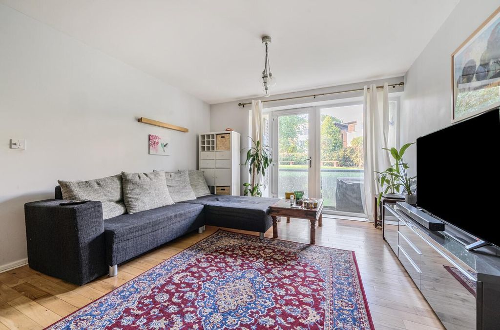 Property photo 3 of 13 1333391-12-689249c981147.Jpg