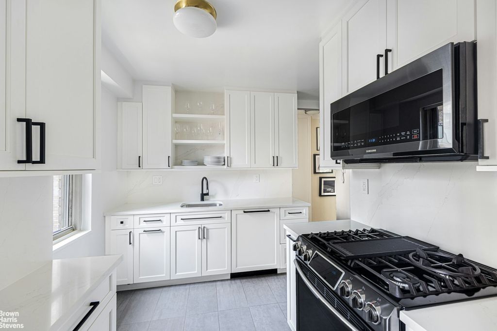 Property photo 3 of 17 <Alttext/>