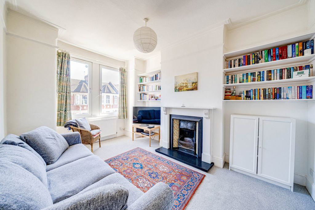 Property photo 1 of 10