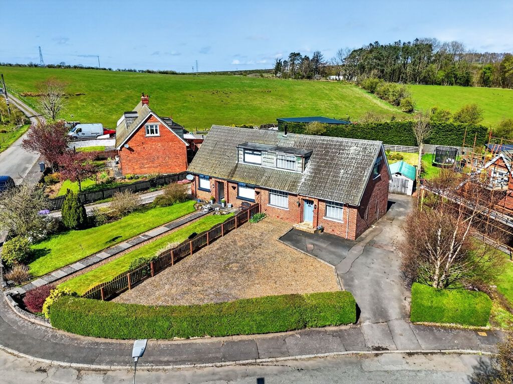 Property photo 1 of 27