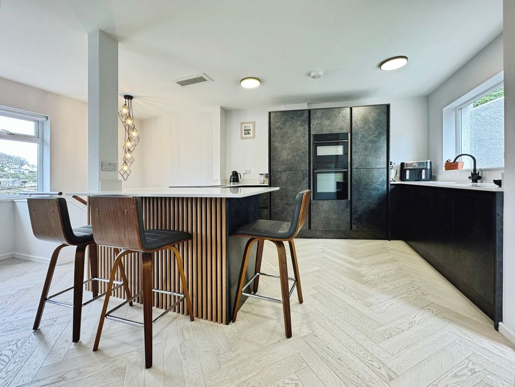 Property photo 1 of 26 Pbox-Img.Jpg