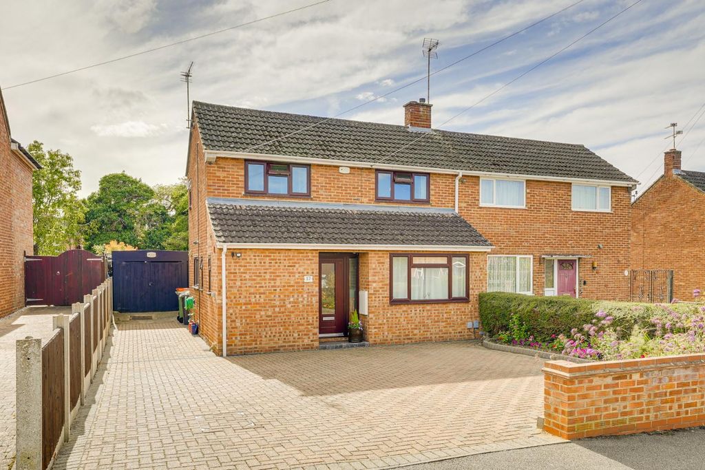 Property photo 1 of 24