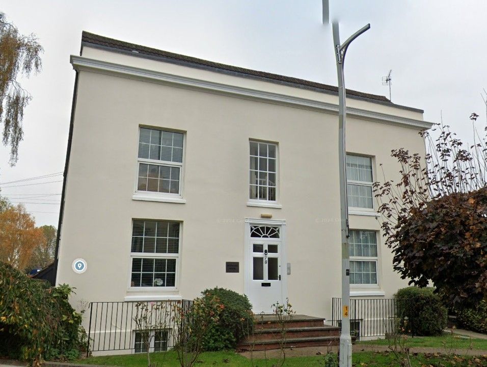 Property photo 1 of 6