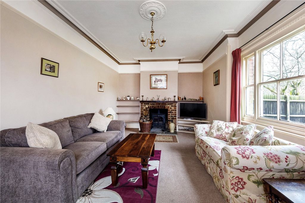 Property photo 3 of 19 Picture No. 11