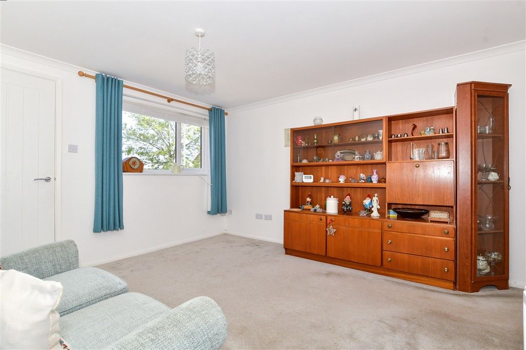 Property photo 3 of 12 Lounge/Diner