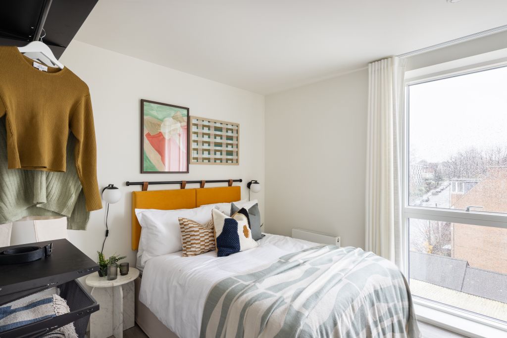 Property photo 3 of 14 Pocket Show Home