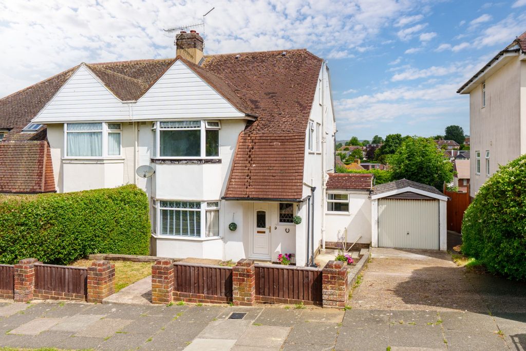Property photo 1 of 17 4347051