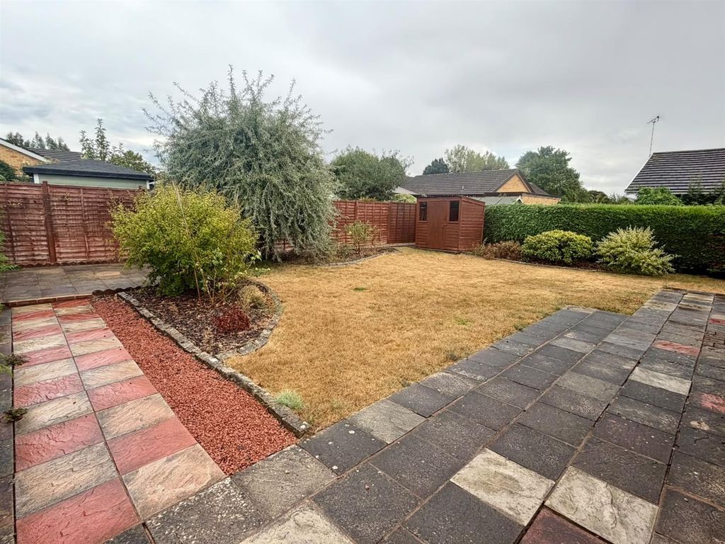 Property photo 2 of 22