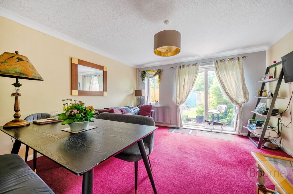 Property photo 2 of 18 612Eeb32-Ddcd-482...