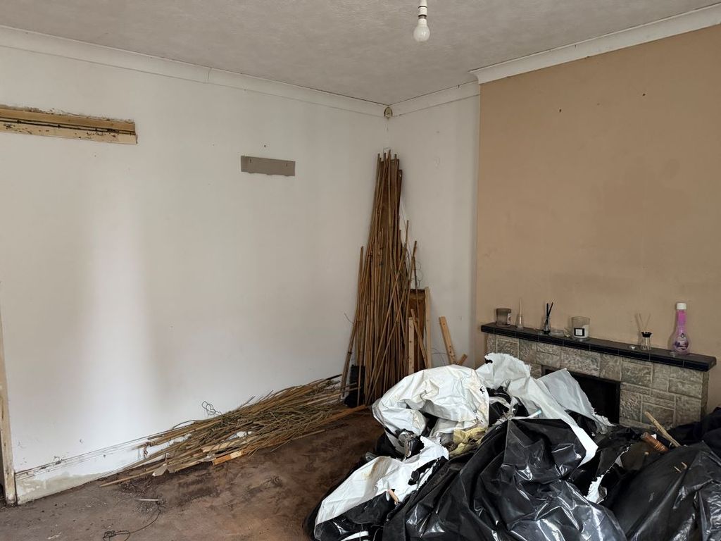 Property photo 3 of 10 Image 3