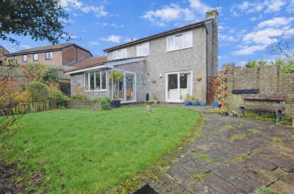 Additional image 17 of 4 bed property for saleMillheath Drive, Lisvane, Cardiff CF14