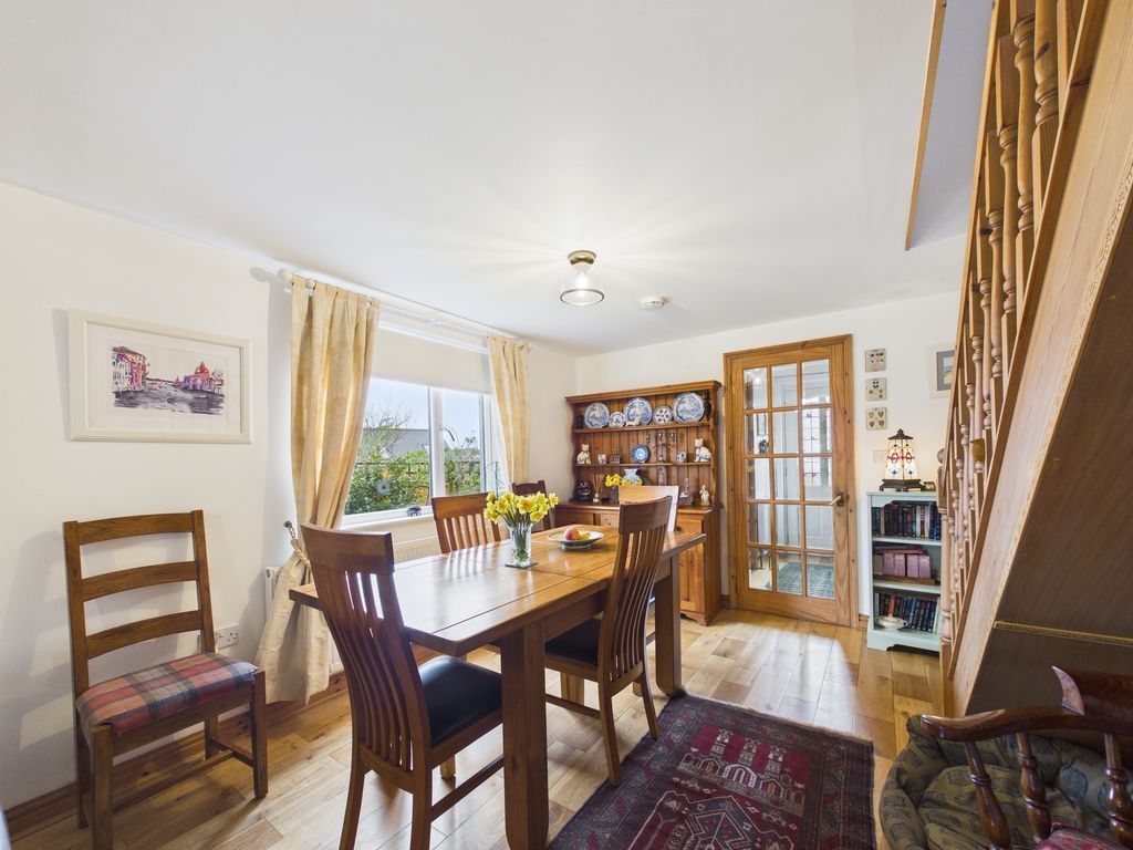 Property photo 2 of 12 Dining Area