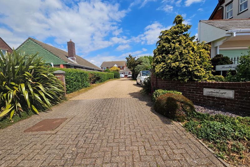 Property photo 1 of 19 Private Road