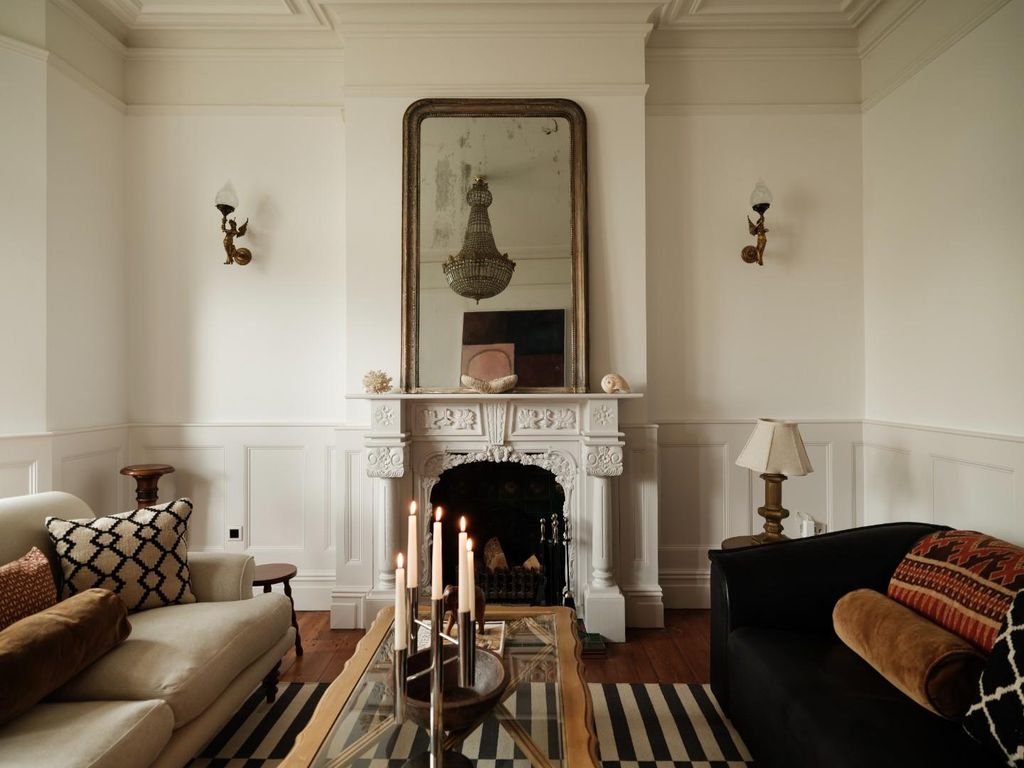 Property photo 3 of 41 2.Jpg