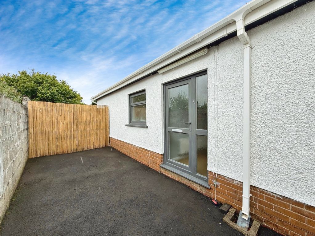 Property photo 3 of 31 4461854