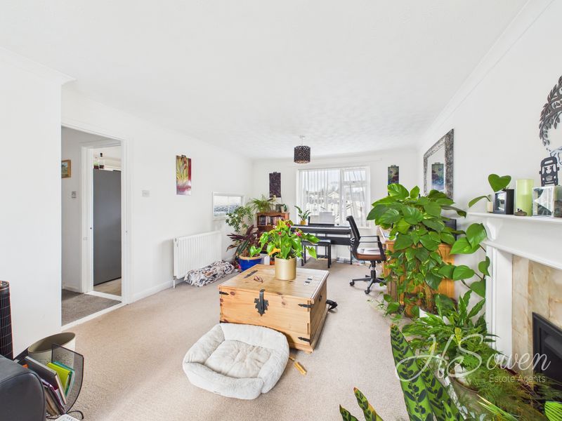 Property photo 2 of 12 Photo 1