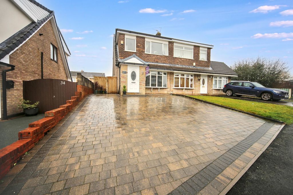 Property photo 1 of 25