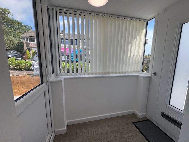 Property photo 3 of 35