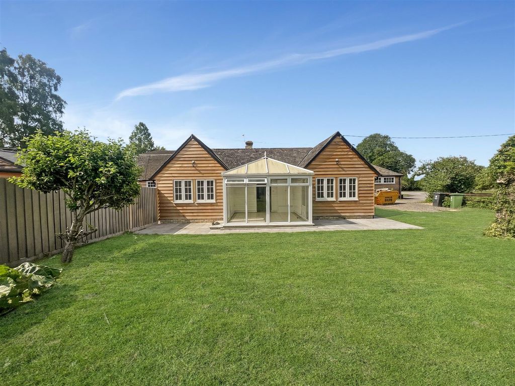 Property photo 1 of 17 Garden