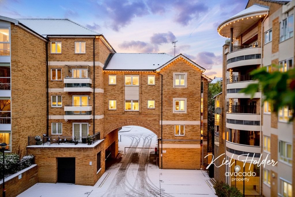 Property photo 1 of 14 4338333