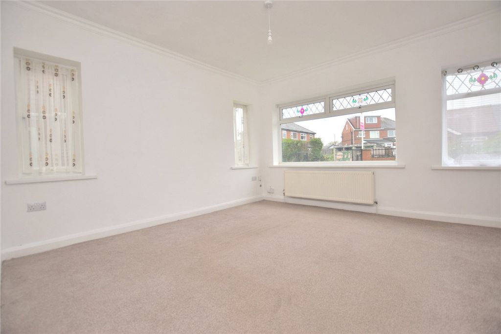 Property photo 2 of 16 Picture No. 08