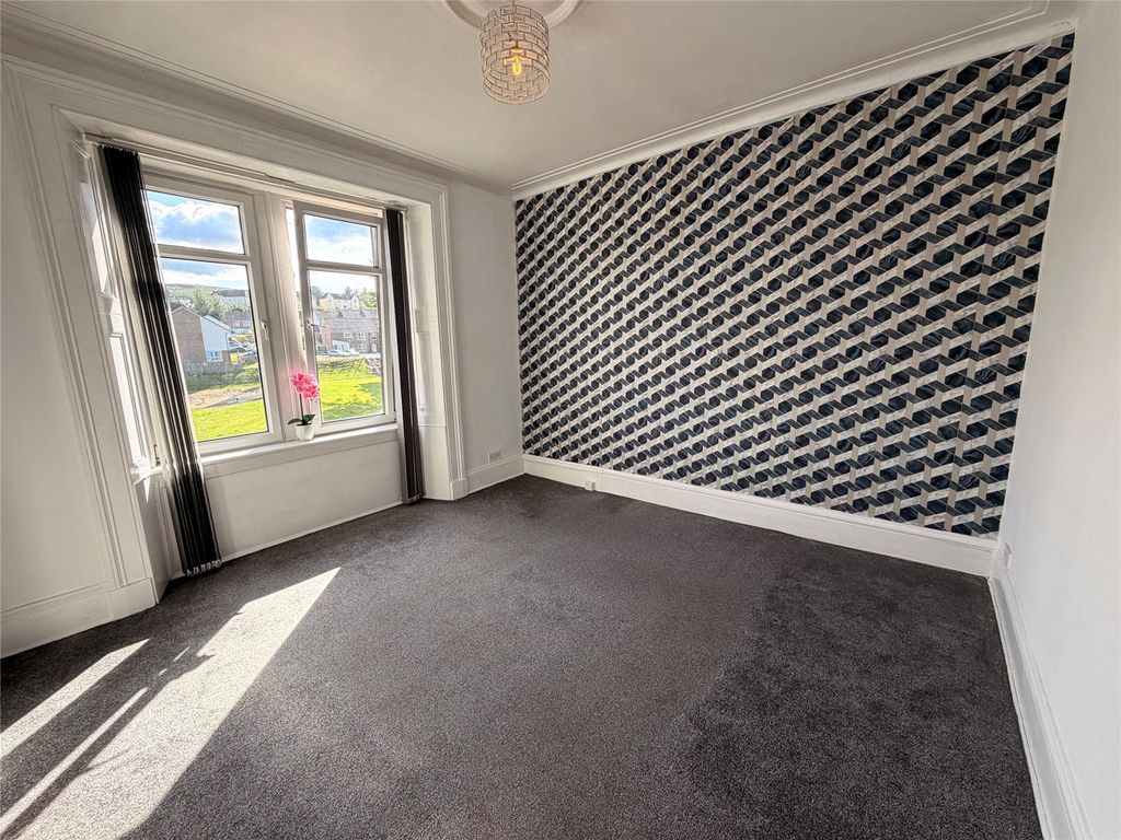 Property photo 2 of 12 Picture No. 08