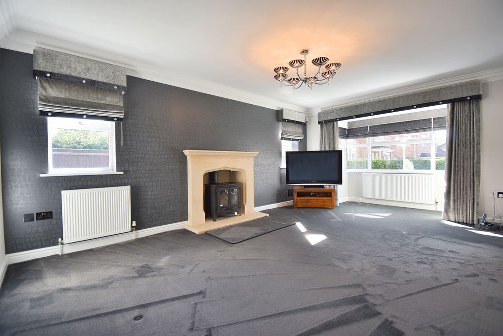 Property photo 3 of 43 Reception Room