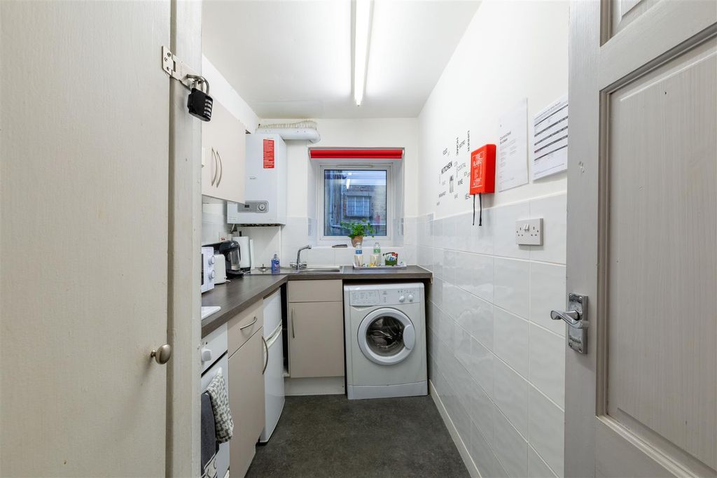 Additional image 5 of 1 bed flat for saleSouth Street, Perth PH2