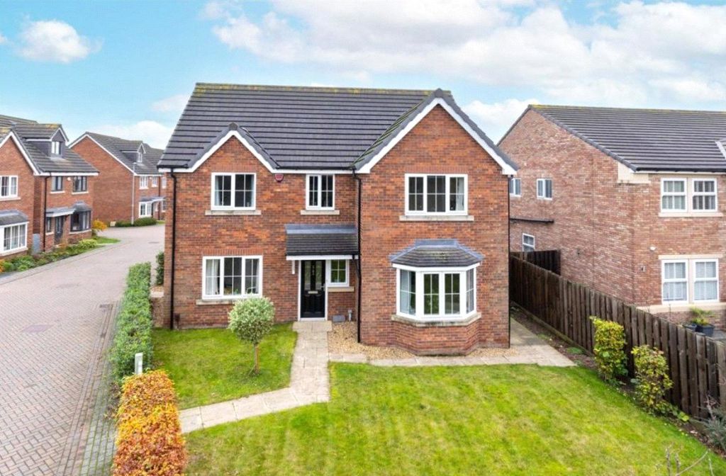 Property photo 1 of 20 Picture No. 63
