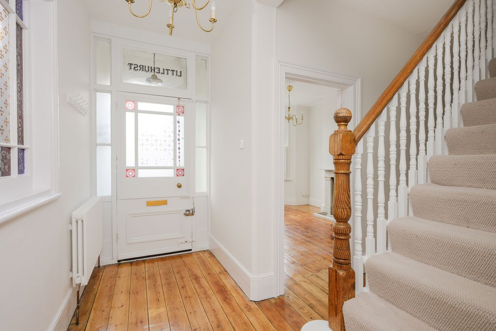 Property photo 2 of 16 Entrance Hallway