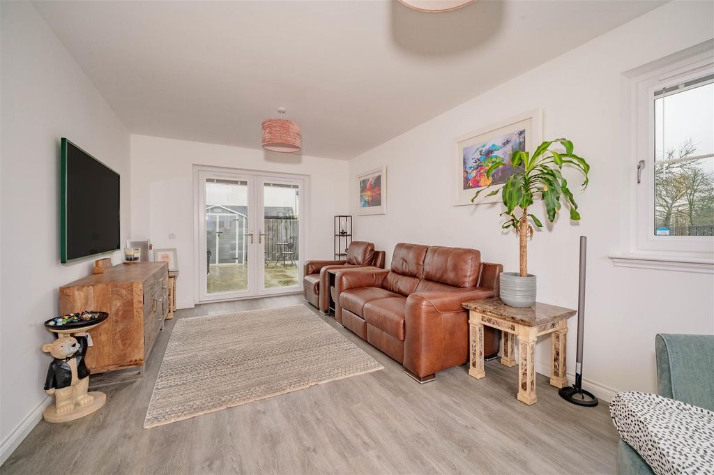 Property photo 2 of 32 25 Harper Avenue Dundee-22.Jpg