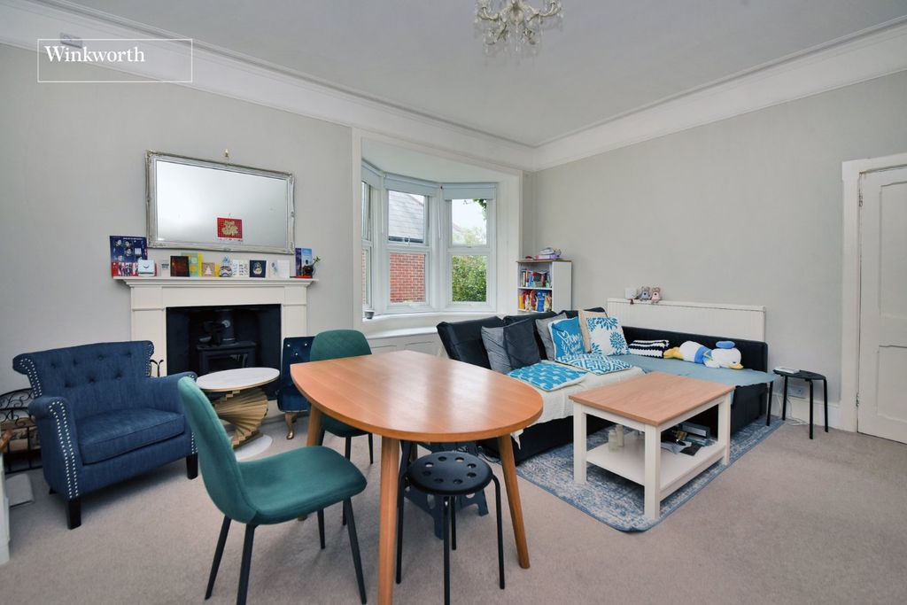 Property photo 2 of 11 Picture No. 07