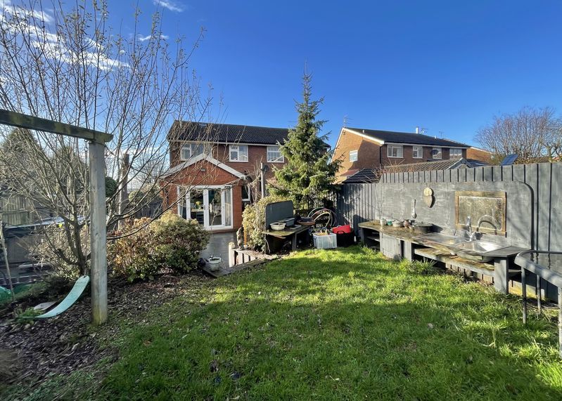 Property photo 2 of 32 Rear Garden